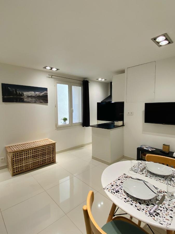 Studio La Tour Saint-Etienne-de-Tinee Bagian luar foto