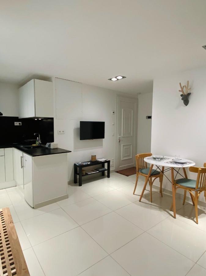 Studio La Tour Saint-Etienne-de-Tinee Bagian luar foto